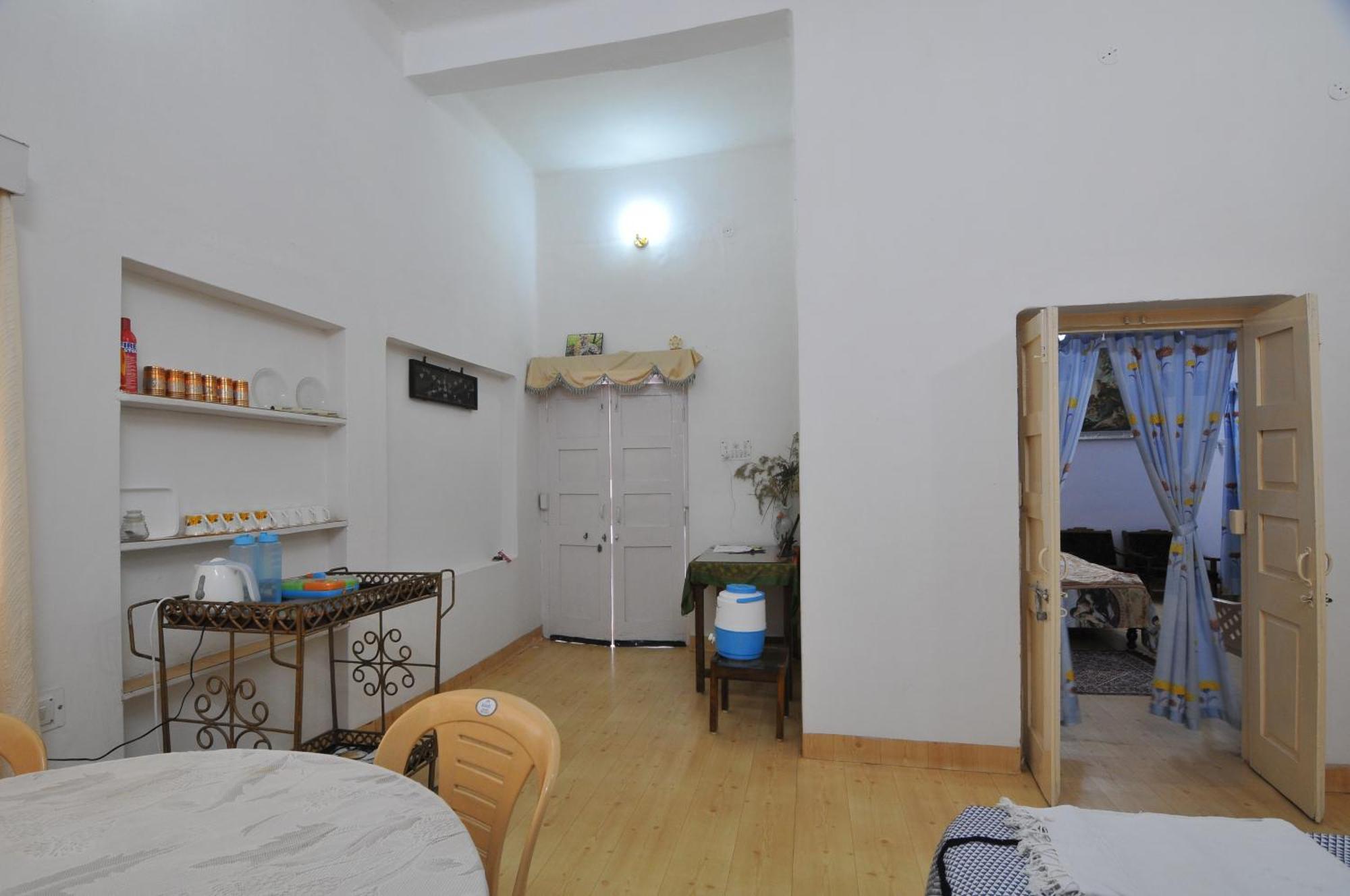 Jheelam Homestay بوبال المظهر الخارجي الصورة