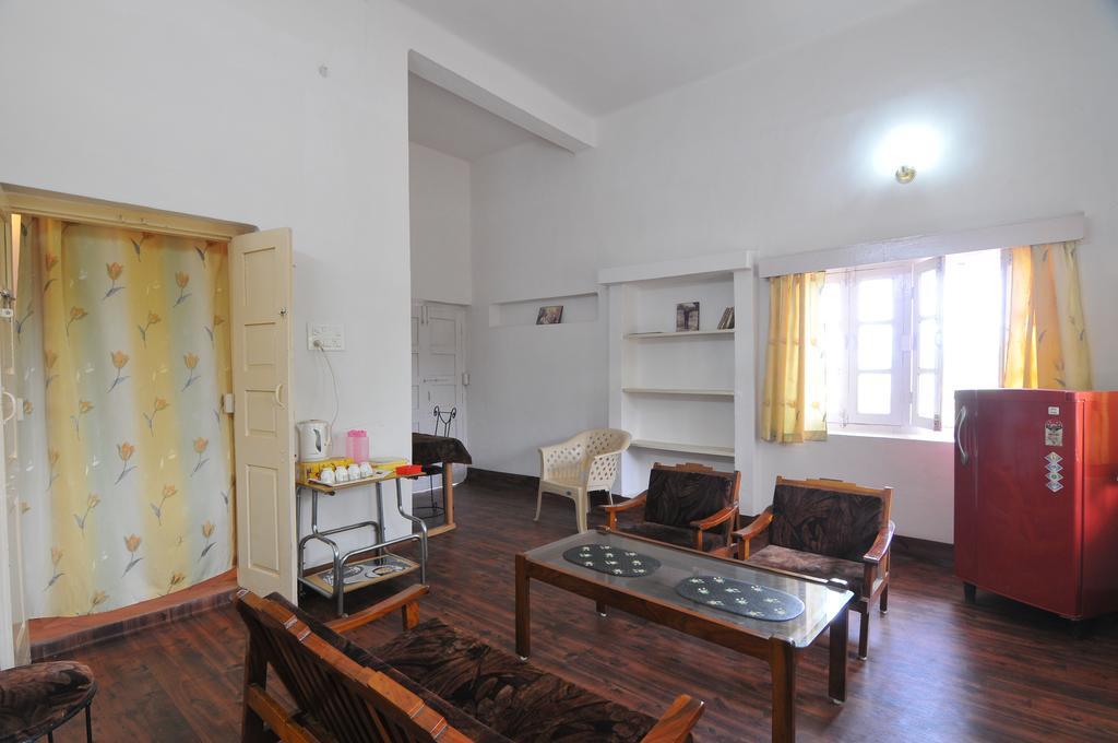 Jheelam Homestay بوبال المظهر الخارجي الصورة